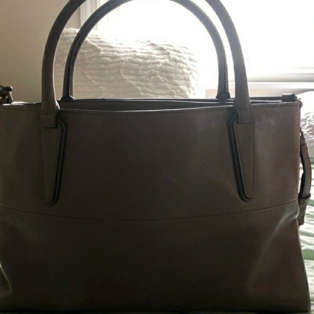 COACH BOROUGH BAG